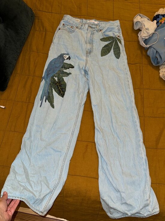 Levi's Denim - Levi's x Farm Rio Collab Jeans, Parrot Embroidery, Sz 26